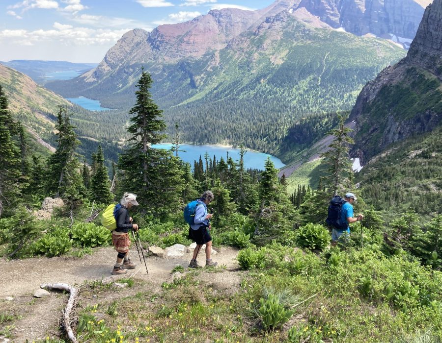 52538177906_e57c7aef1f_4k Hiking Tour