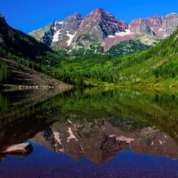 lake in colorado mountains